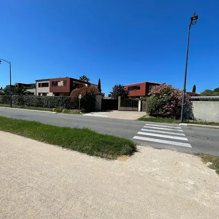 Appartement Mas De Constance